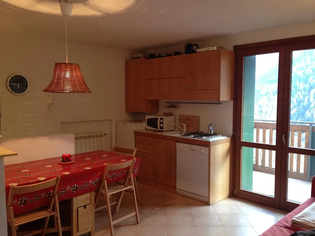Appartamento Adamello Ski Appartament Vione