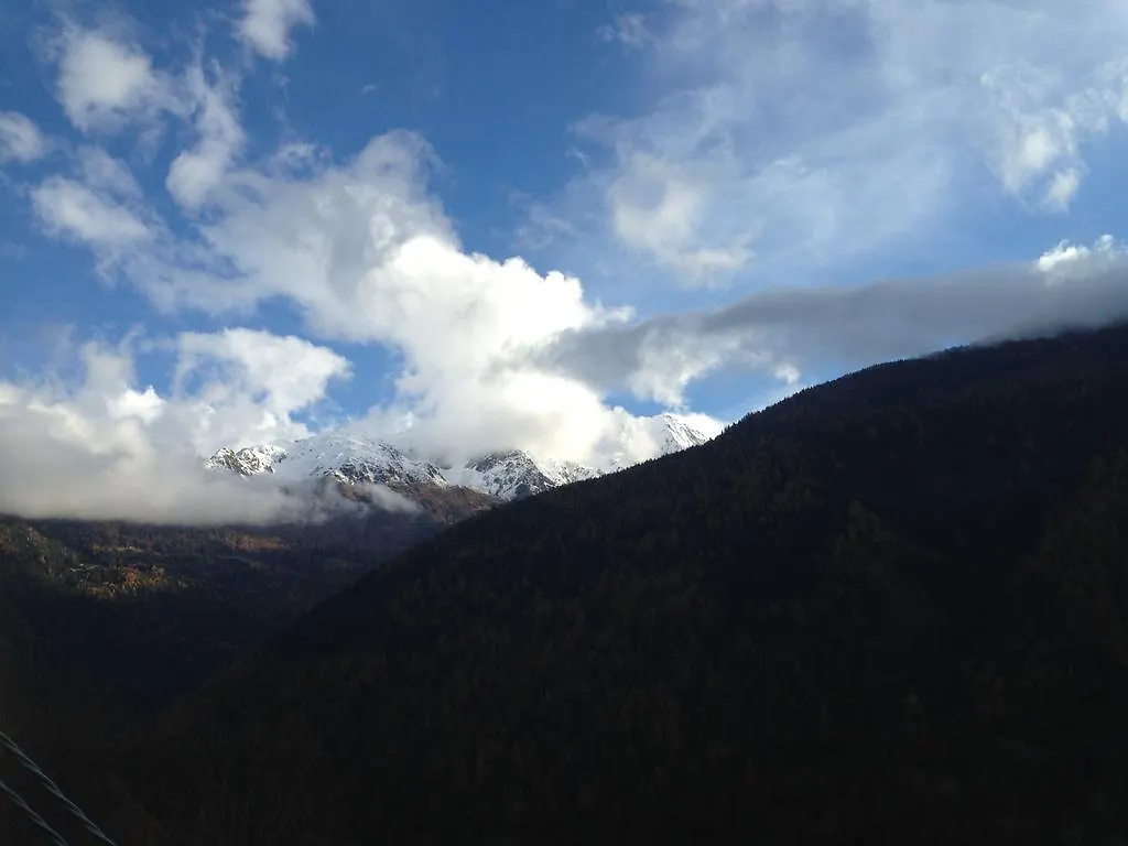 Appartamento Adamello Ski Appartament Vione