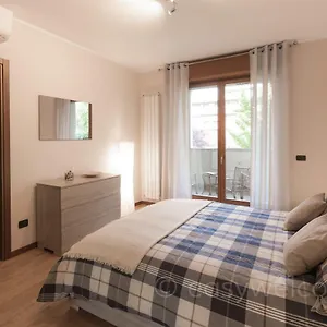  Appartamento Easy Welcome Casa Rosada
